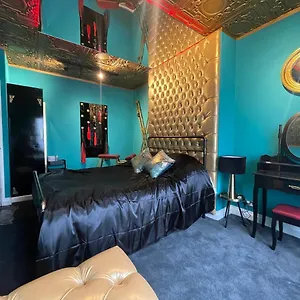 boutique-dungeon.brighton-hotels-england.com/