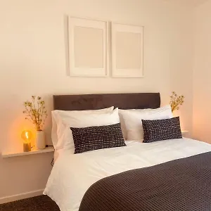 Spacious 2bed - 10 Mins To City - Free Parking Belfast